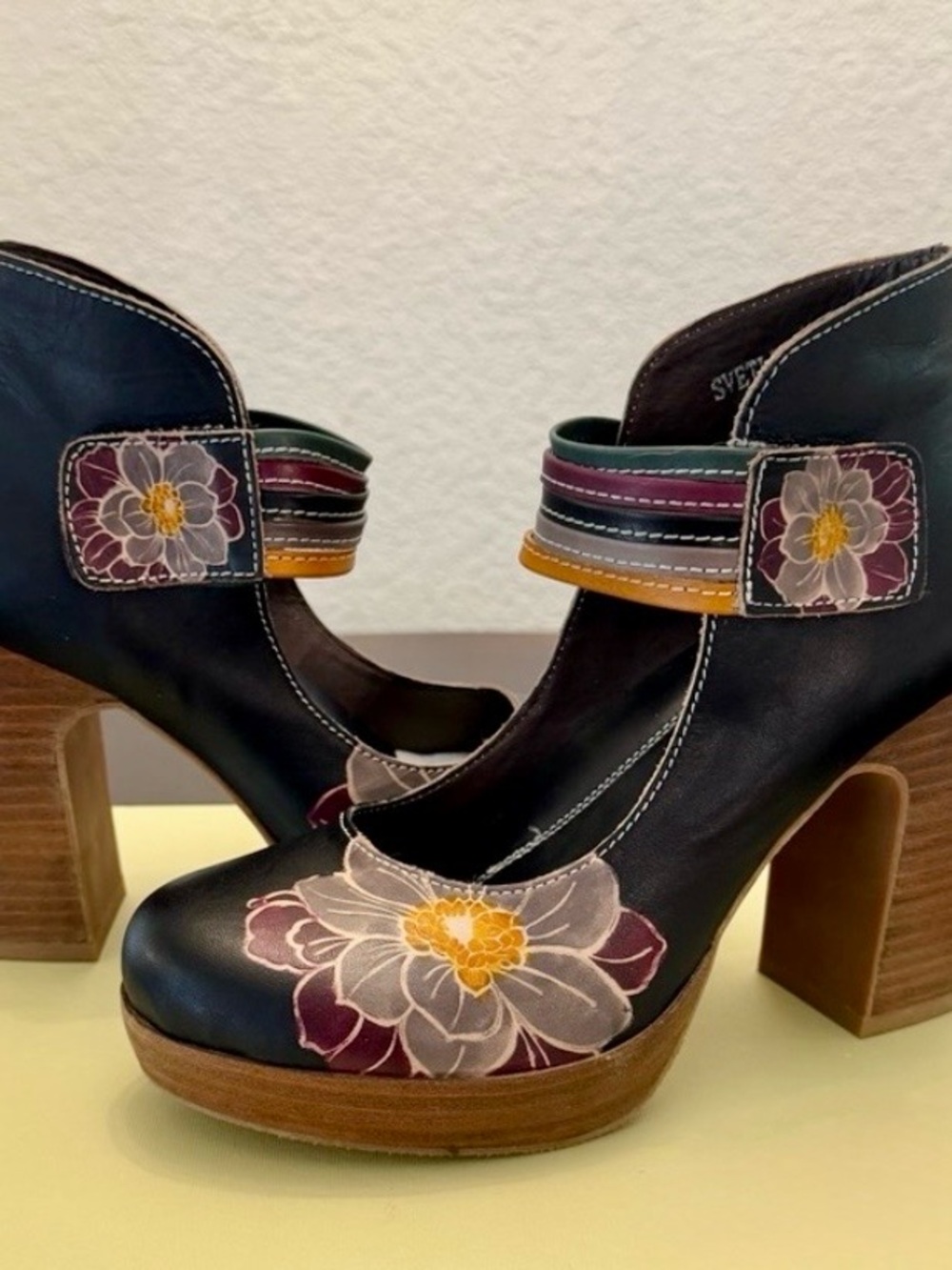 L’Artiste Toolie Floral Leather Mary Jane Heels EU 41 / US 9.5-10. - Picture 7 of 10